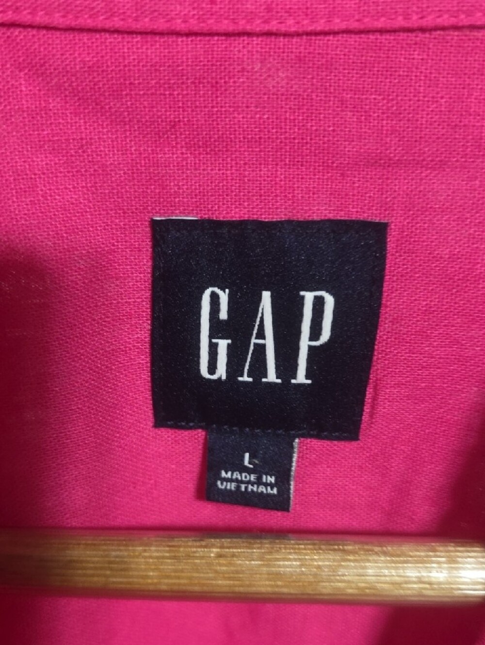 GAP Hot Pink Linen-Blend Button-Down Shirt - Picture 2 of 7